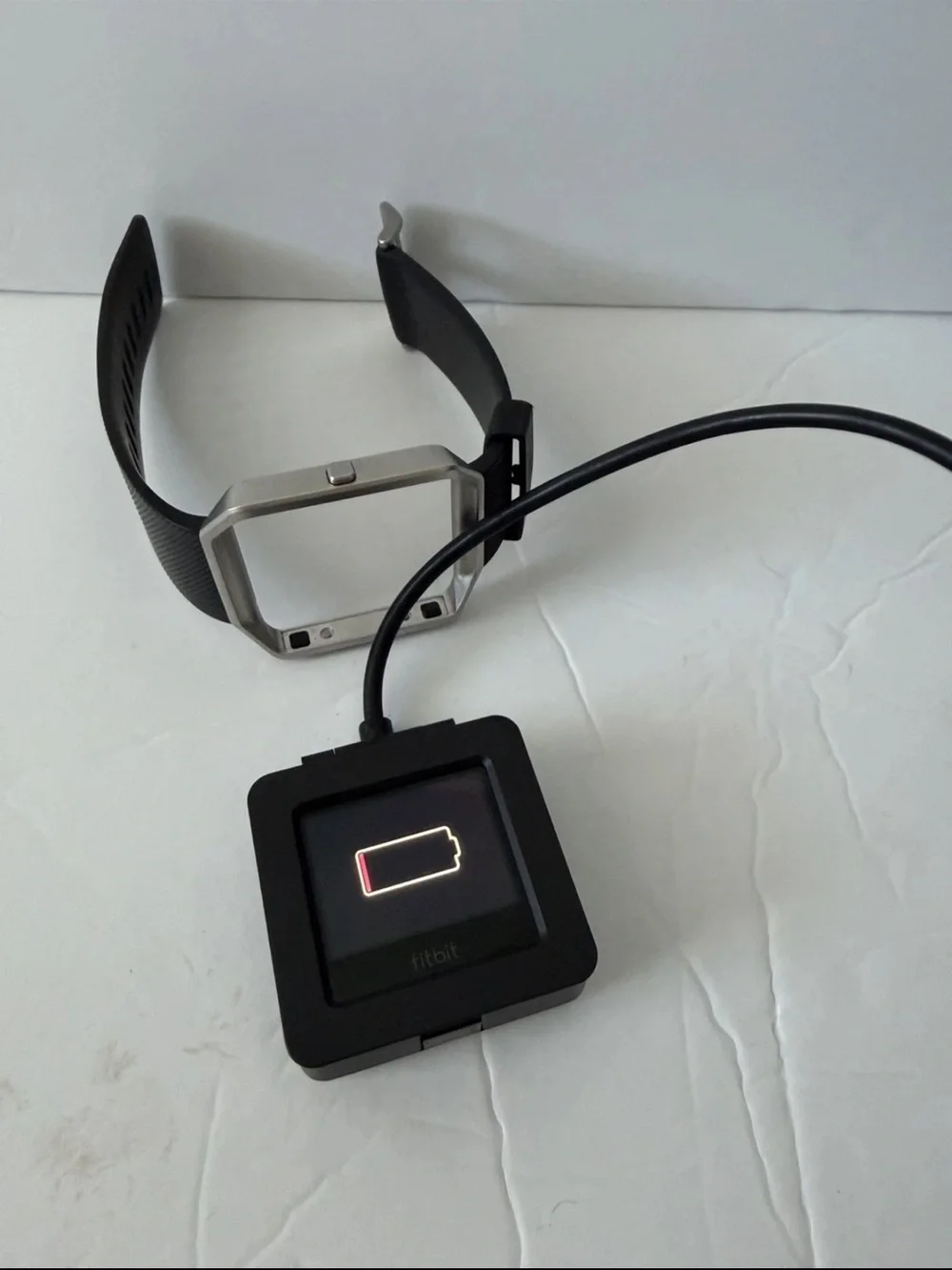fitbit Blaze Silver Frame with Black Band and Charger